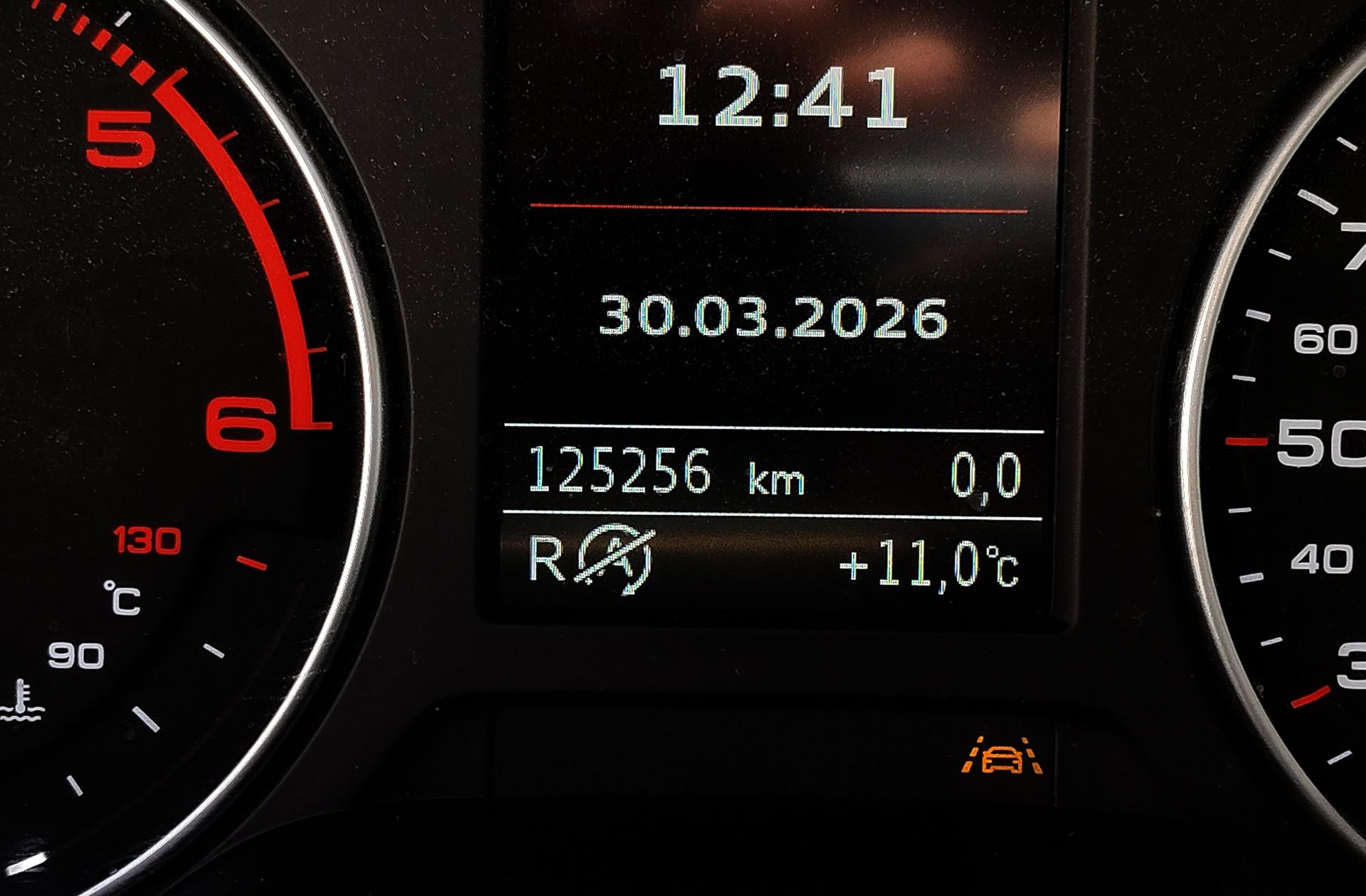 Audi Q2 Advanced 35 TDI S tronic - foto 11