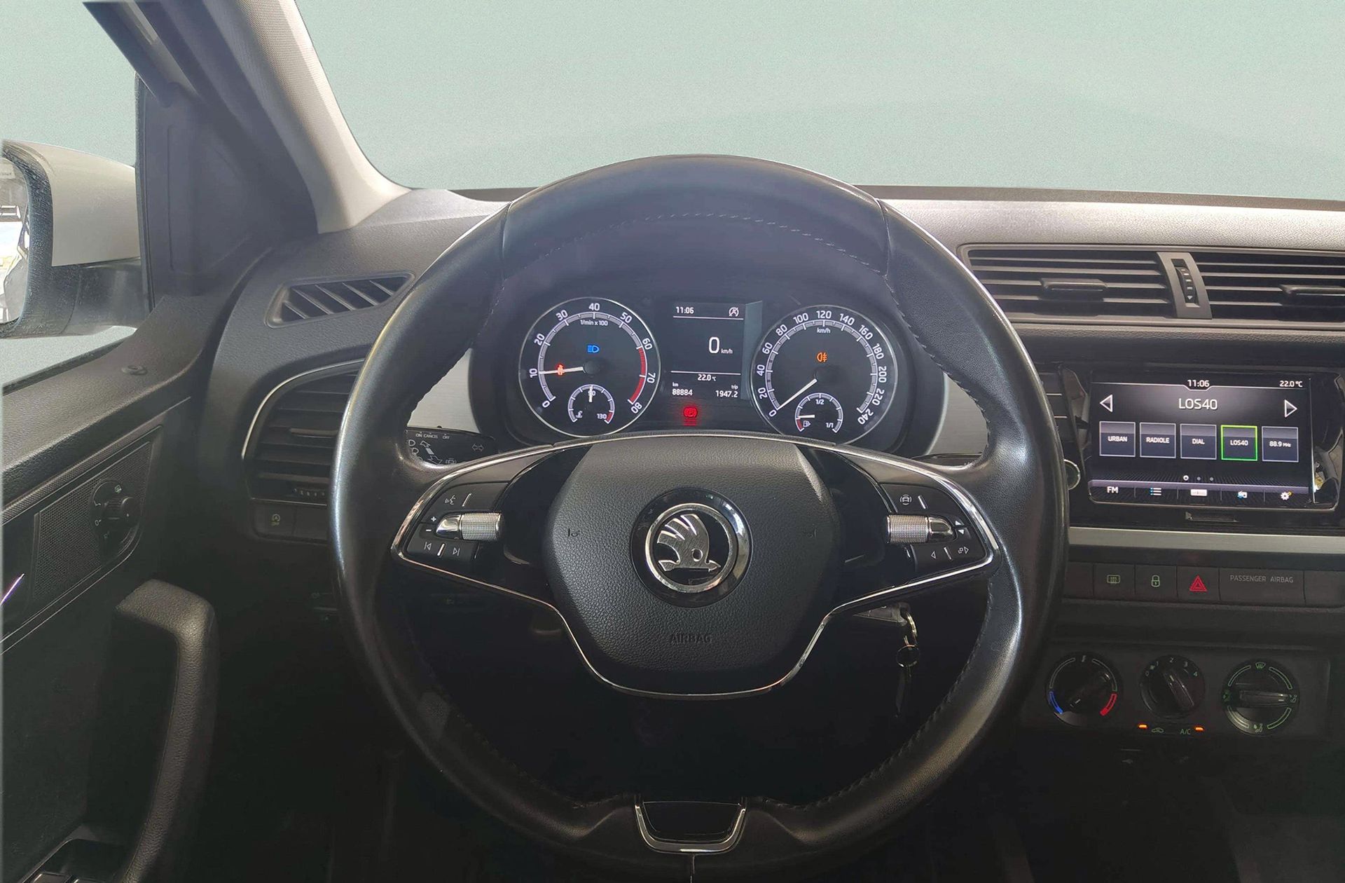 Škoda Fabia 1.0 TSI Ambition - foto 19