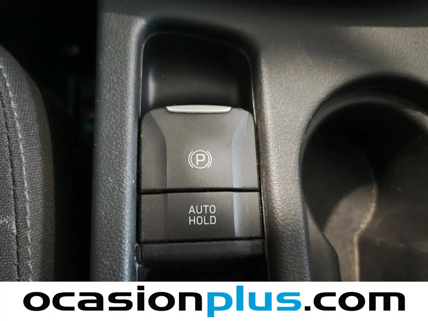 Foto Hyundai Kona Hyundai Kona 1.6 GDI HEV Maxx DCT (141 CV)