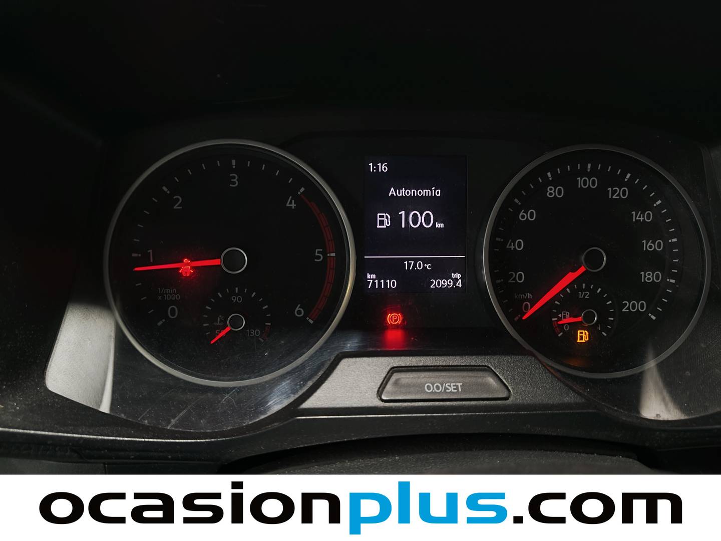 Foto Volkswagen Crafter Volkswagen Crafter Furgon Batalla Media TA 2.0 TDI BMT 3.500  (140 CV) 4 Plazas Camperizada