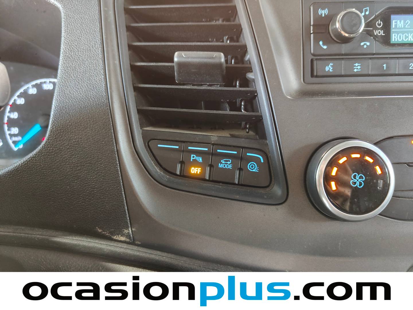 Extras y acabados del Ford Transit Ford Transit Furgon 350 L2H2 Trend FWD (130 CV)