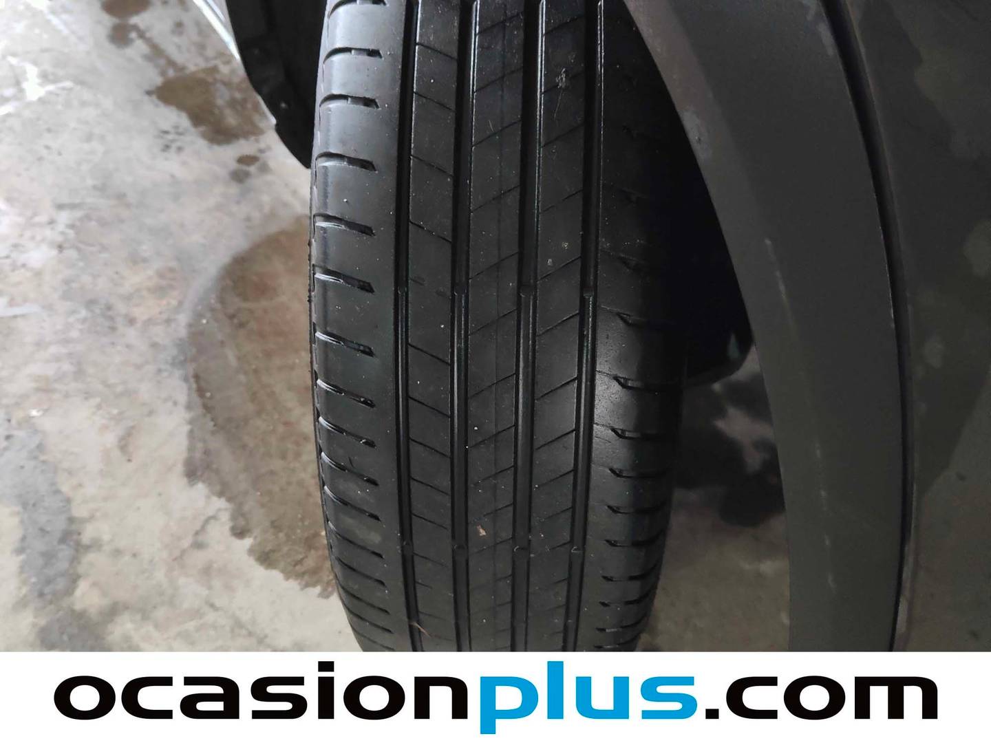 Foto Lexus NX Lexus NX 300h Corporate 2WD (197 CV)