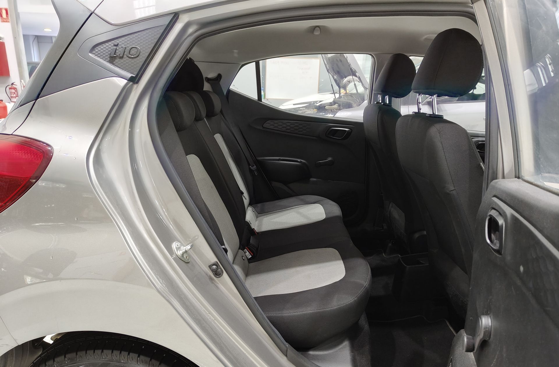 Hyundai i10 1.0 Klass - foto 13