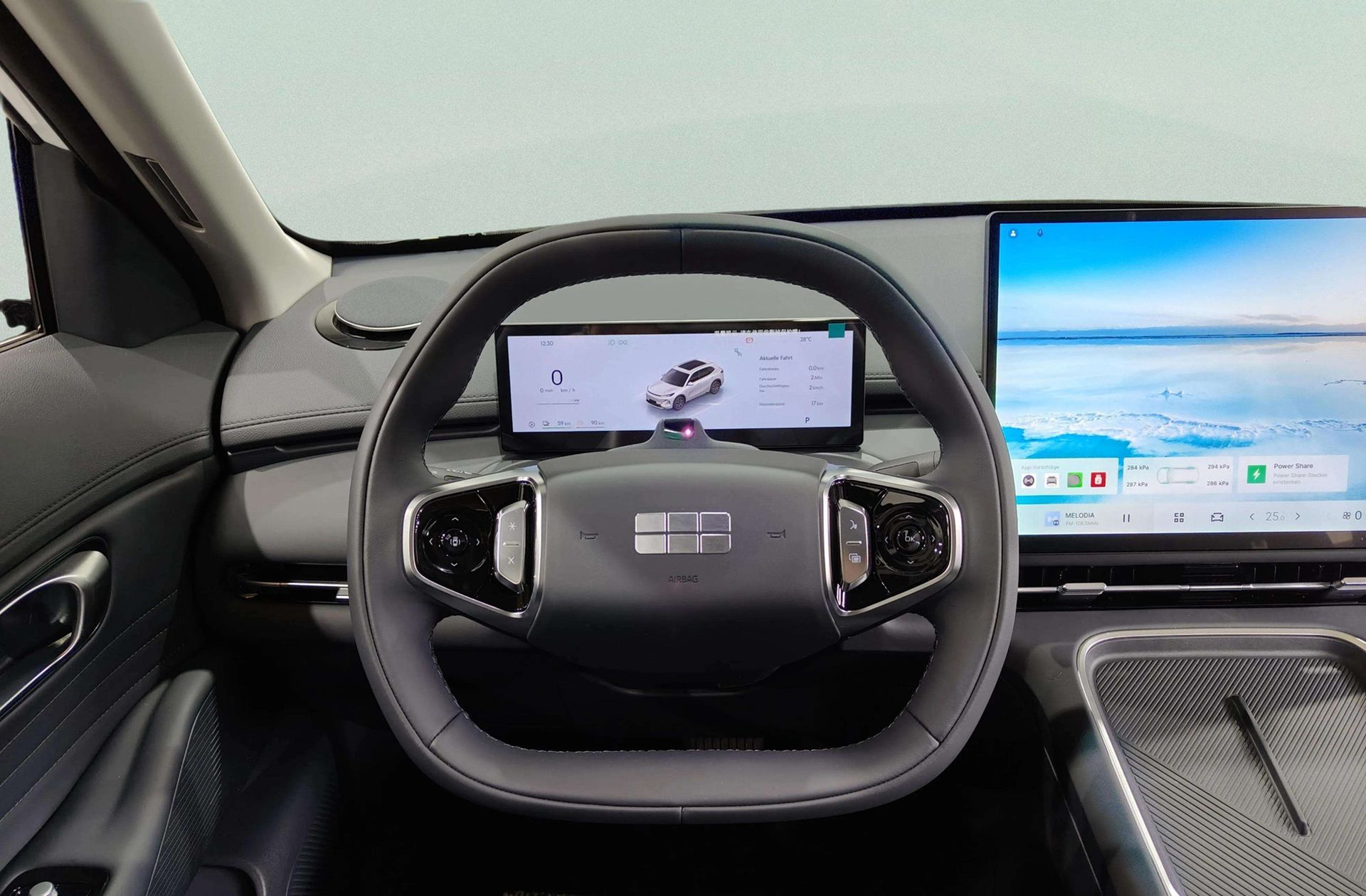 Geely Starray EM-i 1.5 PHEV Pro - foto 24