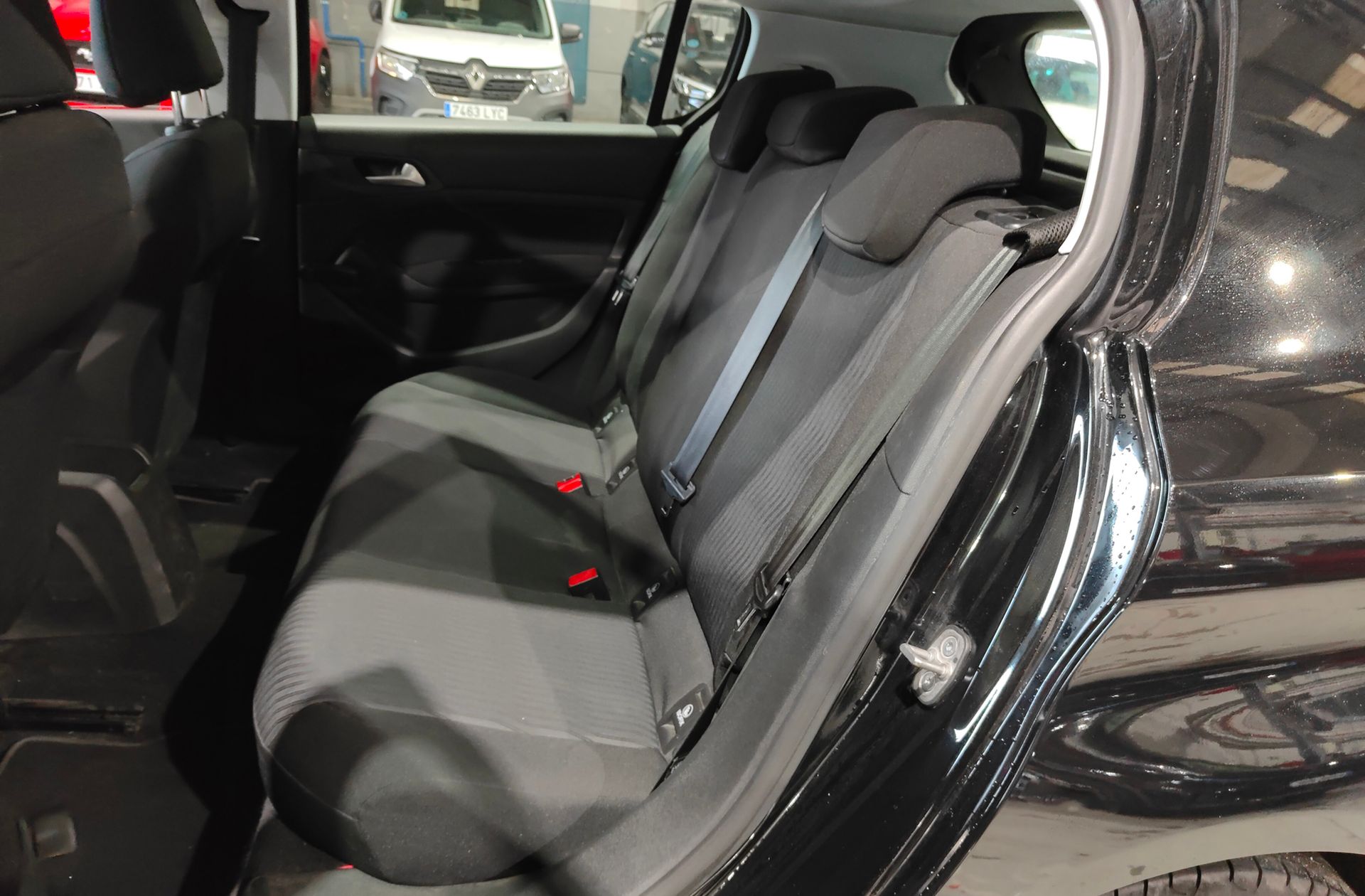 Peugeot 308 1.6 BlueHDi Access - foto 9