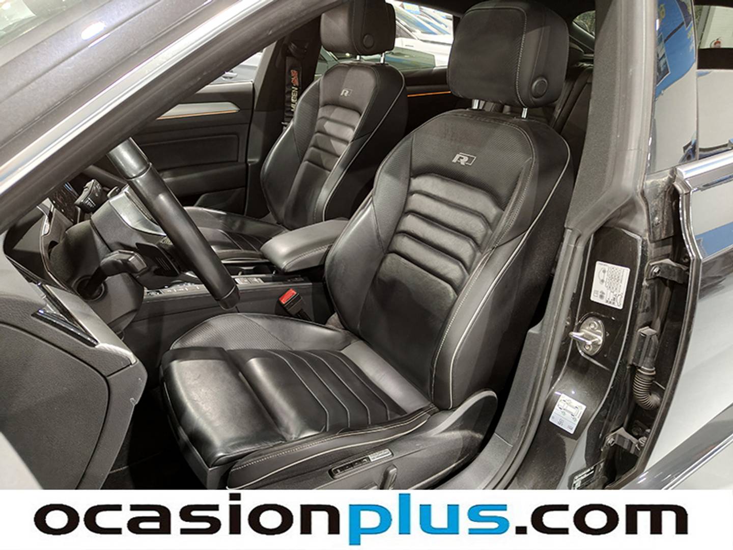 Foto Volkswagen Arteon Volkswagen Arteon R-Line 2.0 TSI (190 CV) DSG