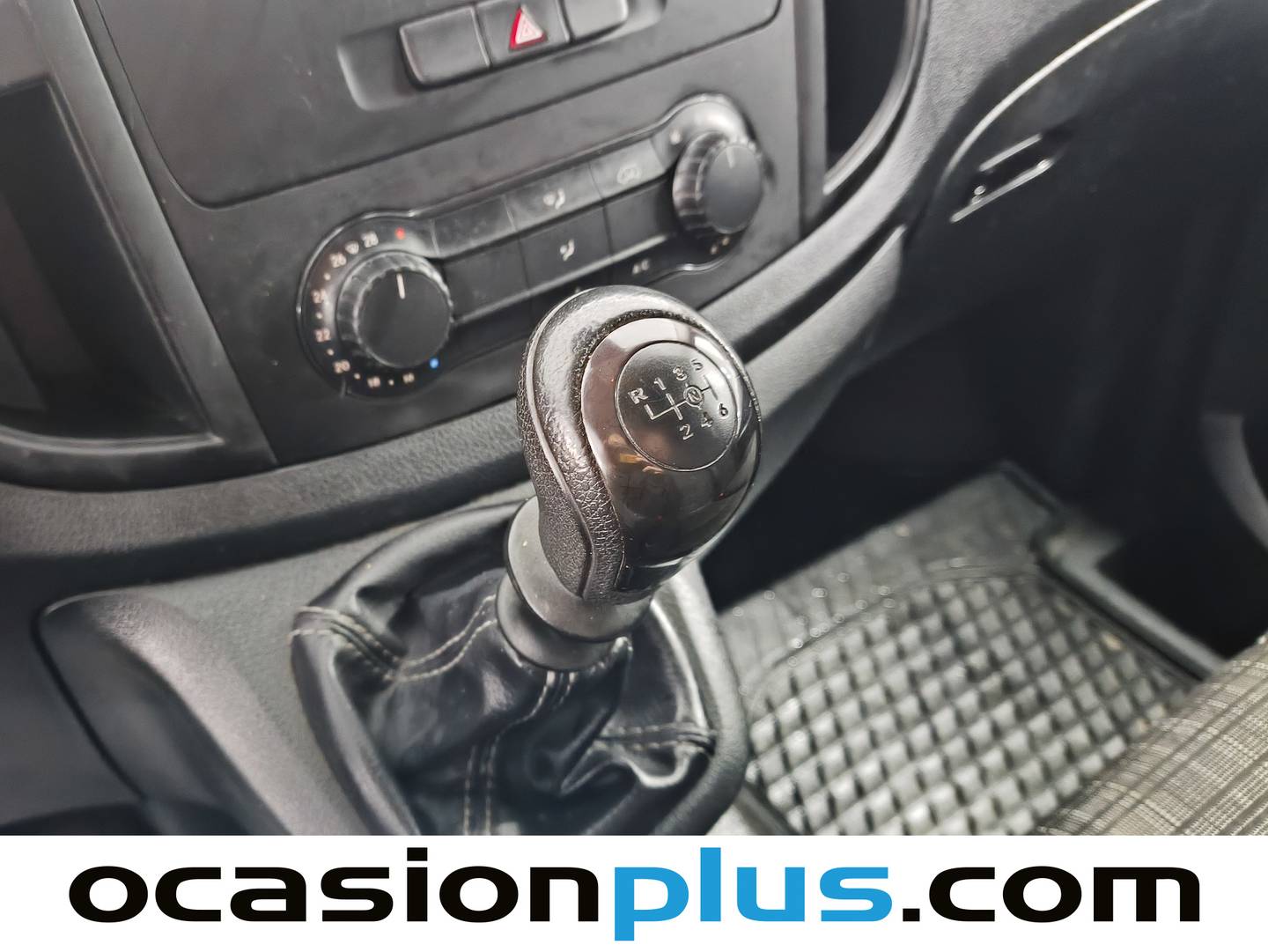 Foto Mercedes Vito Mercedes-Benz Vito Furgon 109 CDI Compacta (88 CV) 3 Plazas