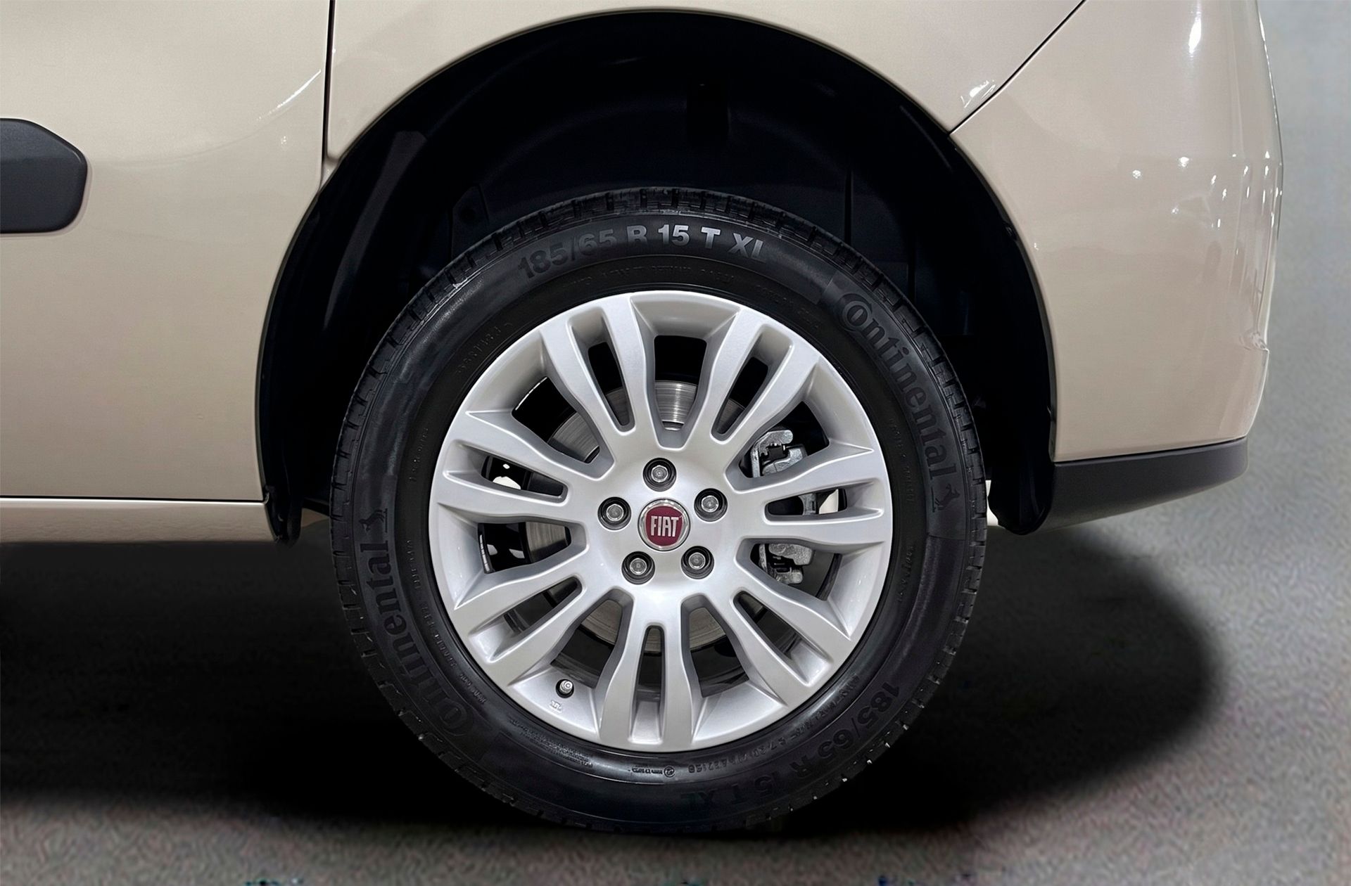 Fiat Doblò Panorama 1.6 MultiJet Dynamic - foto 25