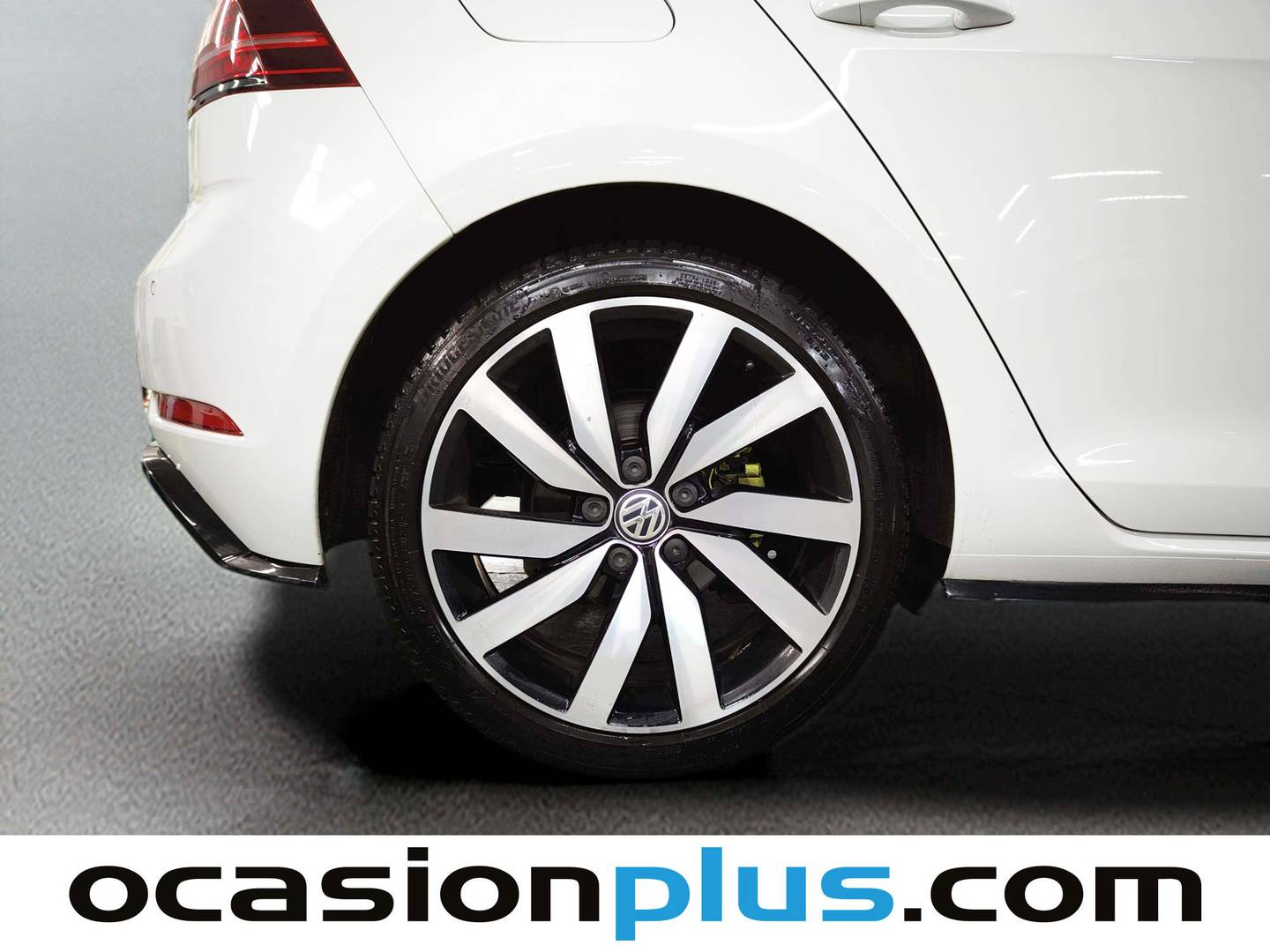 Volkswagen Golf Volkswagen Golf Sport R-Line 2.0 TDI (150 CV) de ocasión