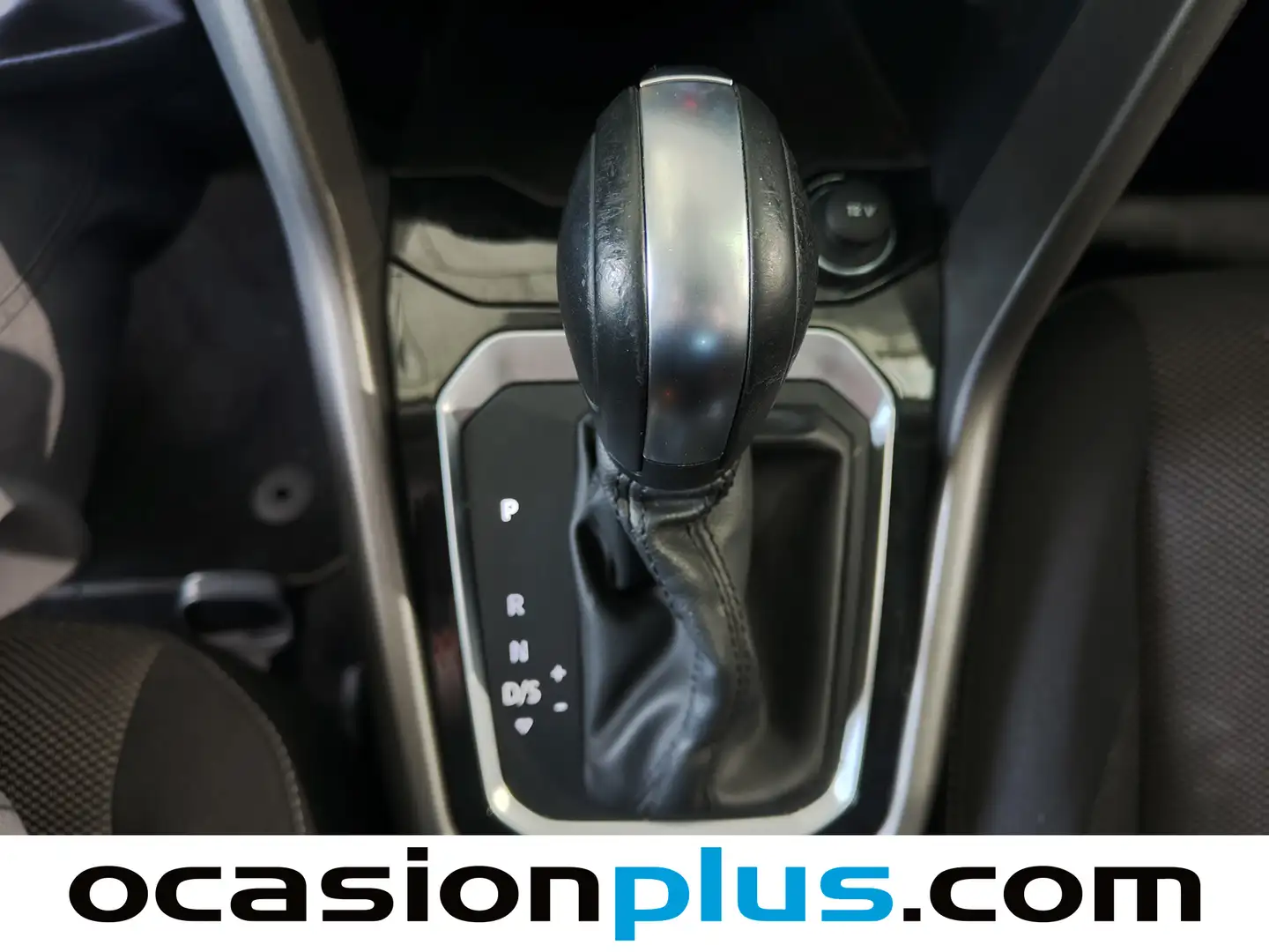 Foto Volkswagen T-Roc Volkswagen T-Roc Advance R-Line 2.0 TDI (150 CV) DSG