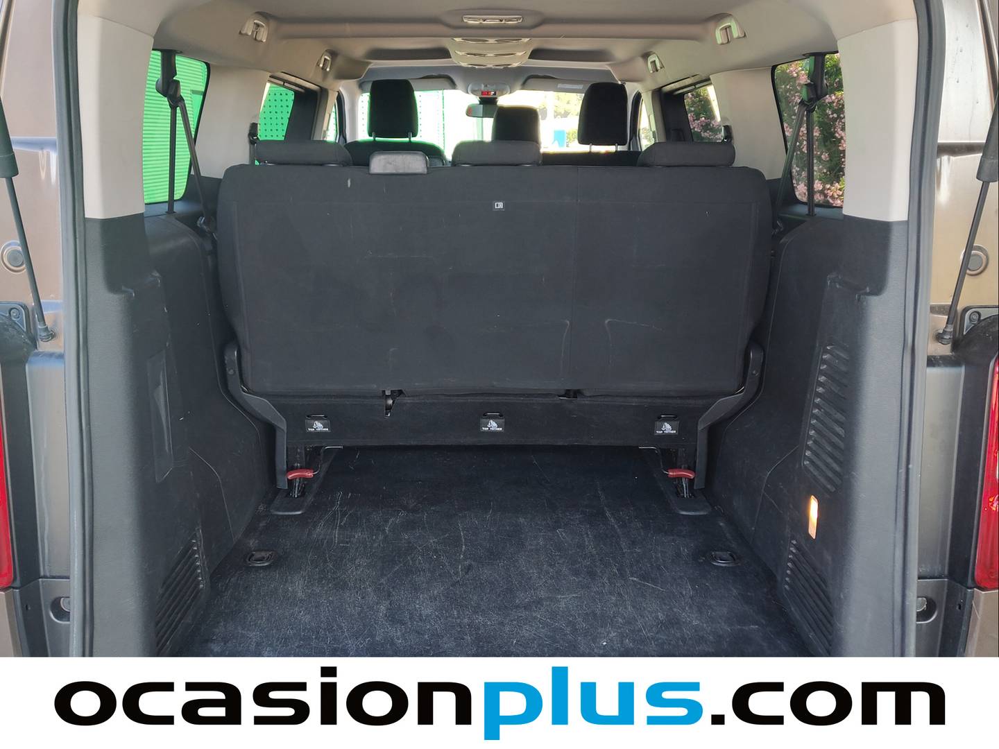 Foto asientos traseros Peugeot Traveller Peugeot Traveller Business 1.5 BlueHDi (120) Long