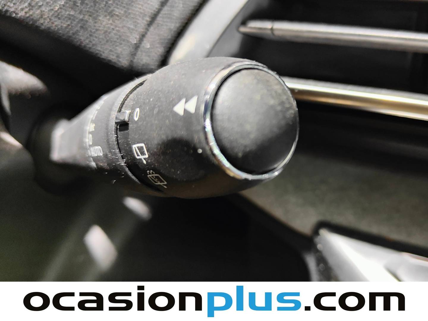 Foto Peugeot 3008 Peugeot 3008 PureTech 130 S&S GT EAT8 (130 CV)