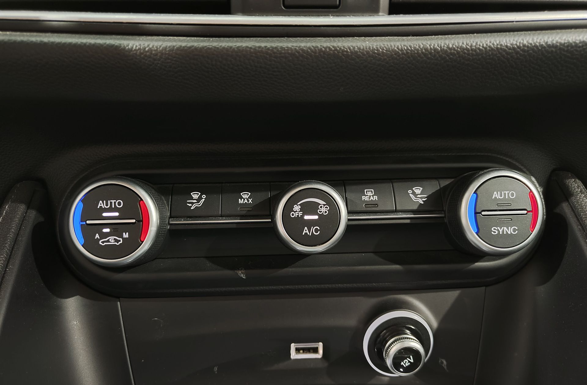 Alfa Romeo Stelvio 2.2 Diesel Sprint RWD - foto 32