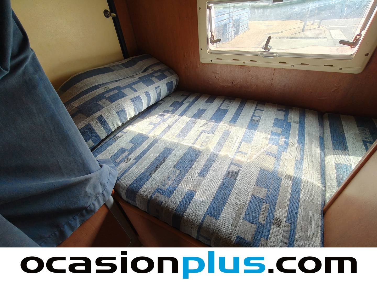 Foto Benimar ANTHUS Benimar ANTHUS 2.3 Diesel 5000 LF (110 CV) 4 Plazas