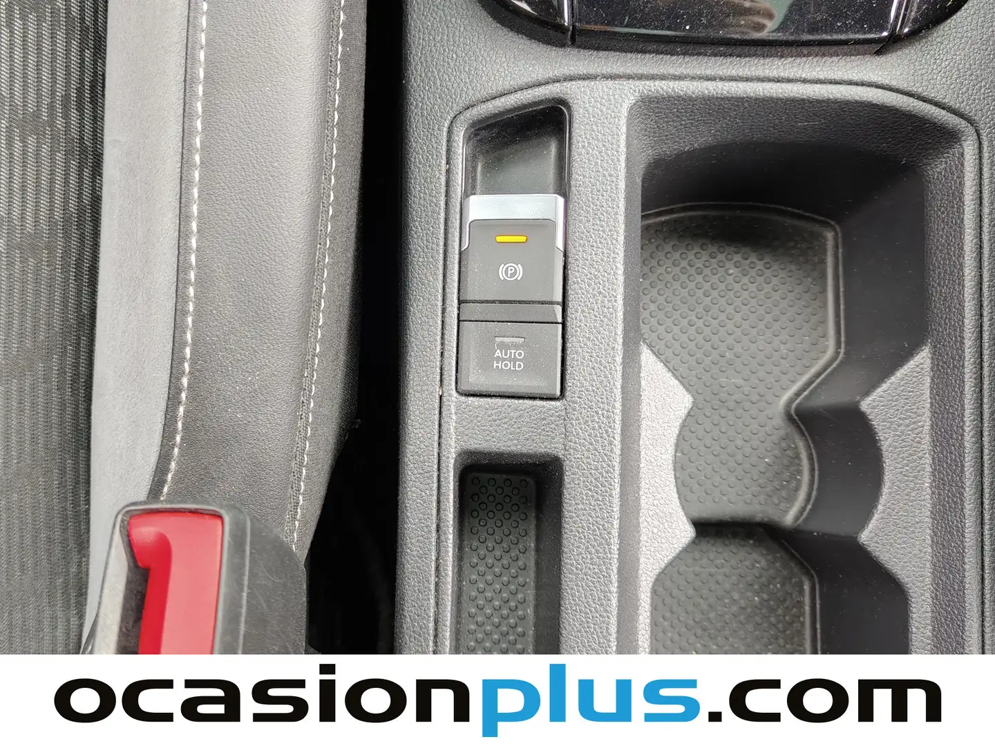 Foto Volkswagen T-Roc Volkswagen T-Roc R-Line 2.0 TDI (150 CV)