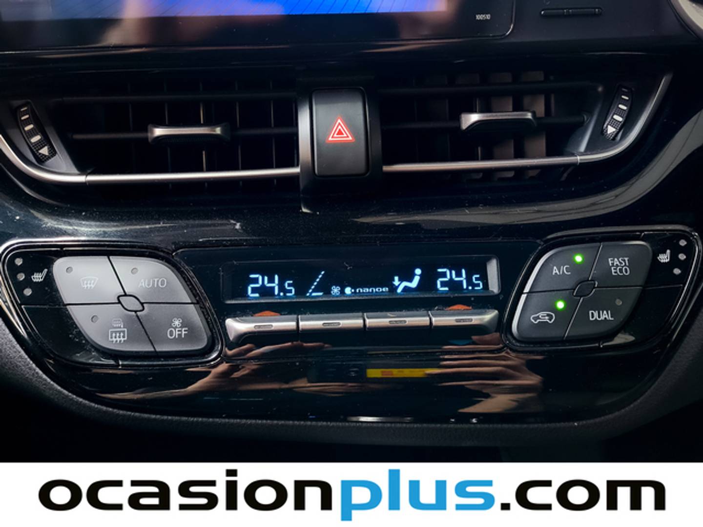 Foto Toyota C-HR Toyota C-HR 1.8 125H Advance (122 CV)