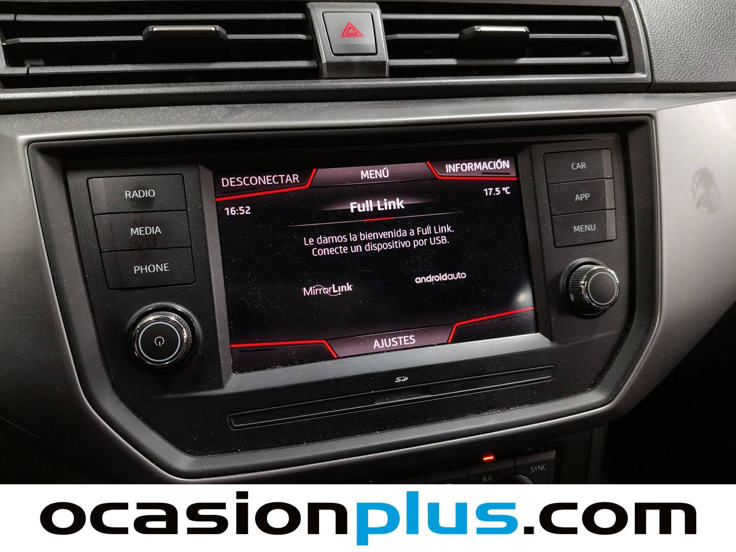 Extras y acabados del Seat Ibiza Seat Ibiza 1.0 MPI Style Plus (80 CV)