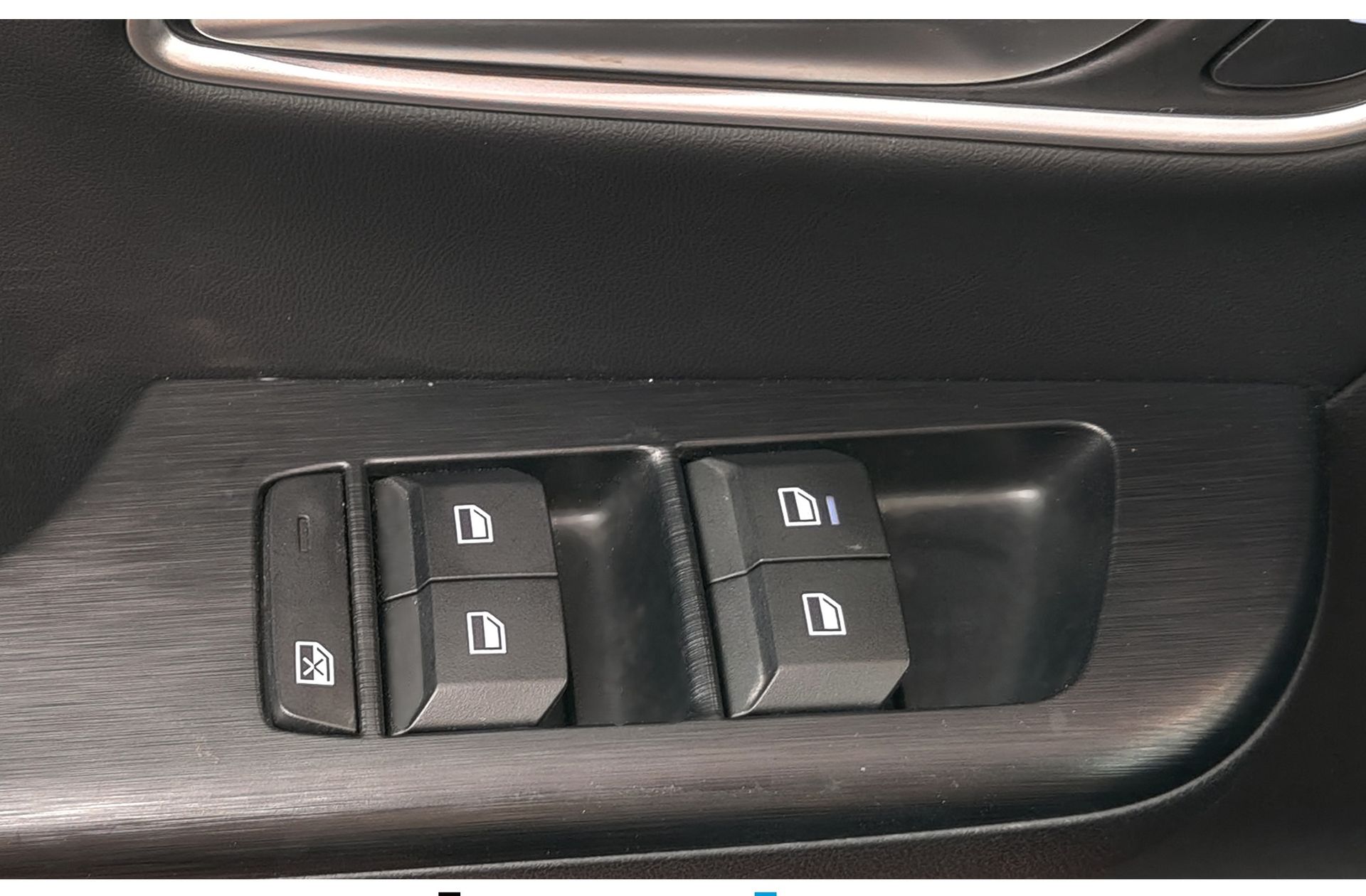 MG ZS 1.5 Hybrid+ Luxury - foto 37