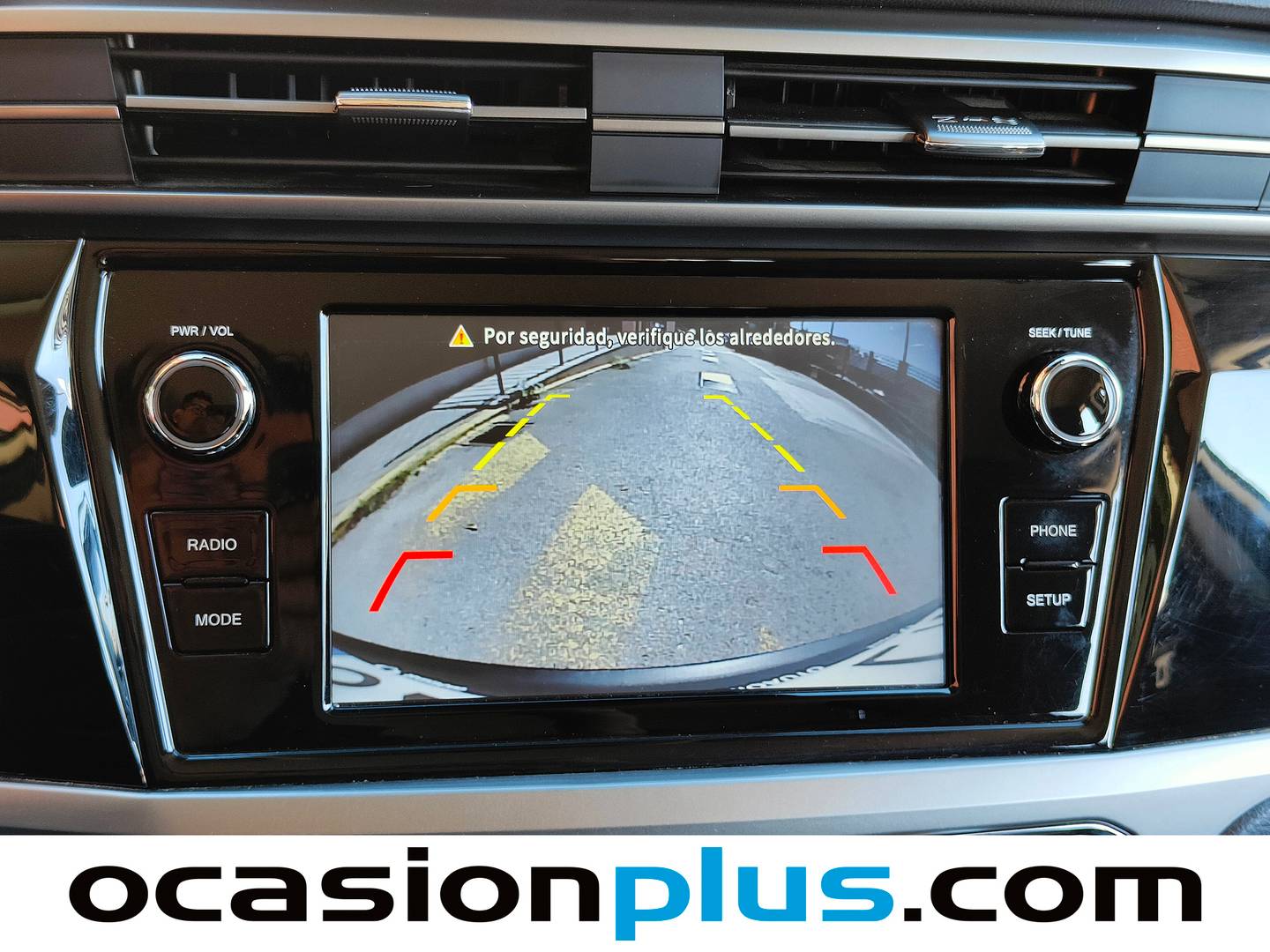 Equipamiento del SsangYong Korando SsangYong Korando D16T Urban Auto (136 CV)
