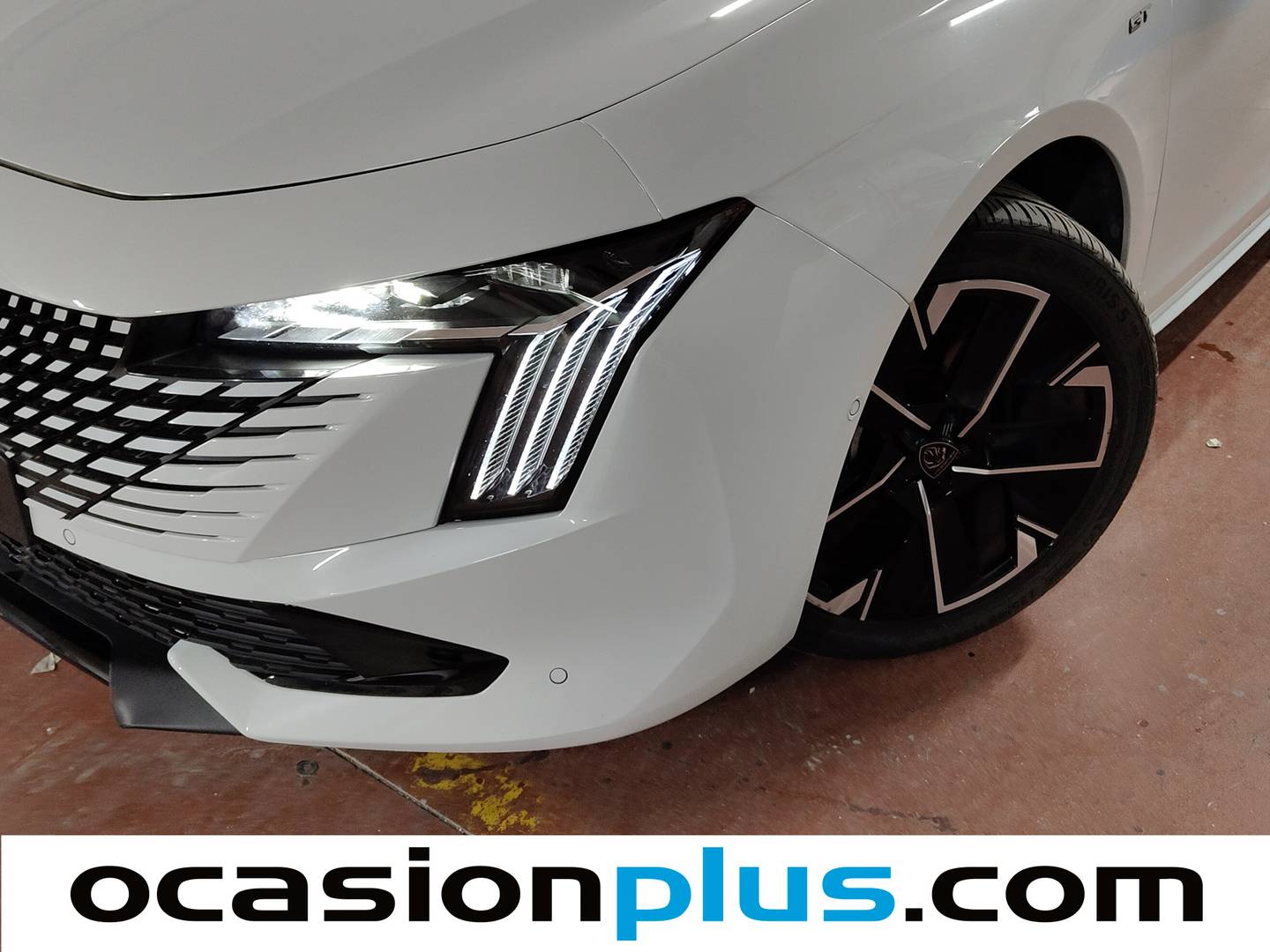 Foto Peugeot 508 Peugeot 508 SW BlueHDi 130 S&S GT EAT8 (130 CV)