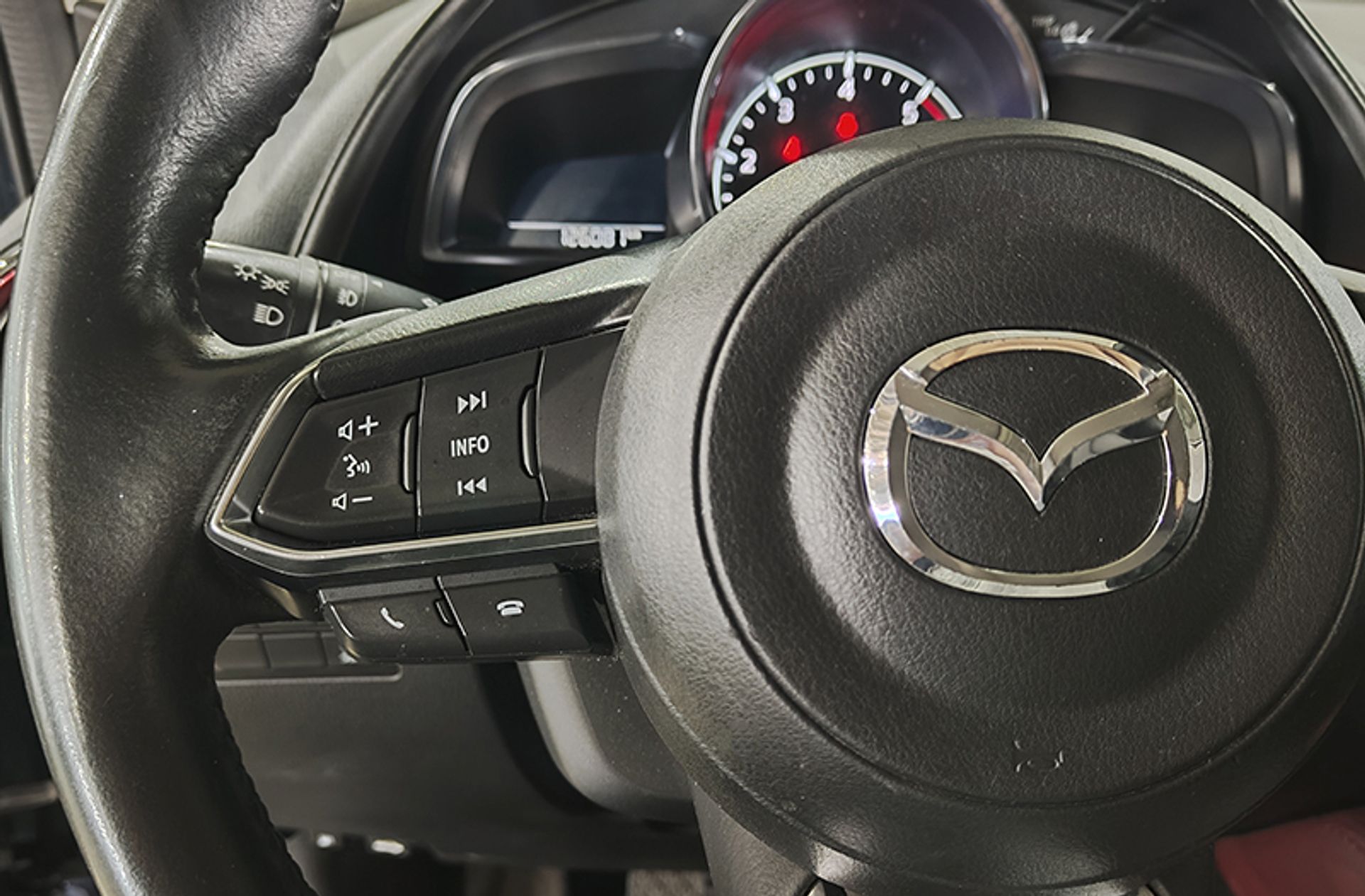 Mazda CX-3 1.5 DE Skyactiv Luxury 2WD - foto 25