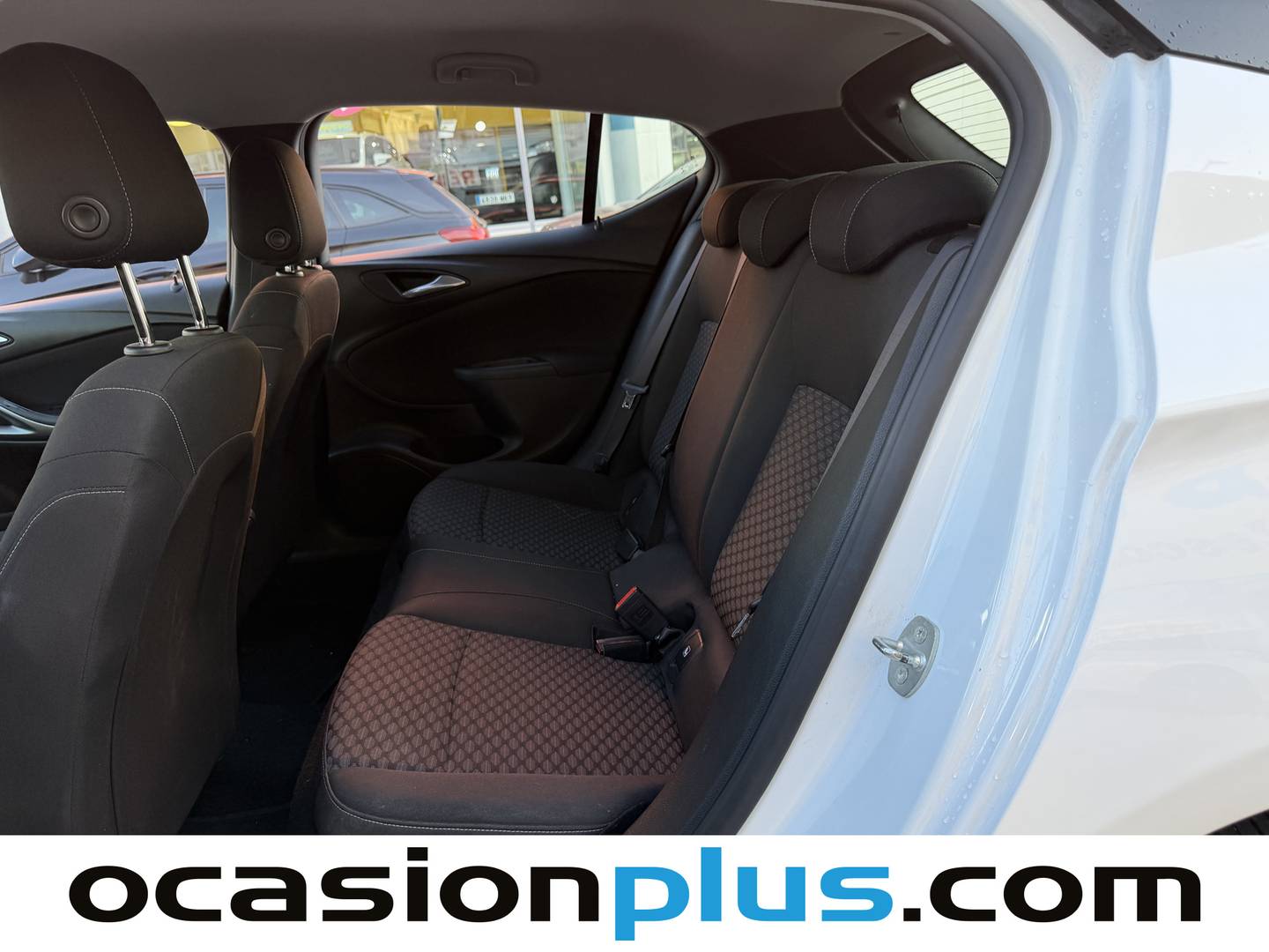 Foto Opel Astra Opel Astra 1.2 Turbo SHL Edition (110 CV)