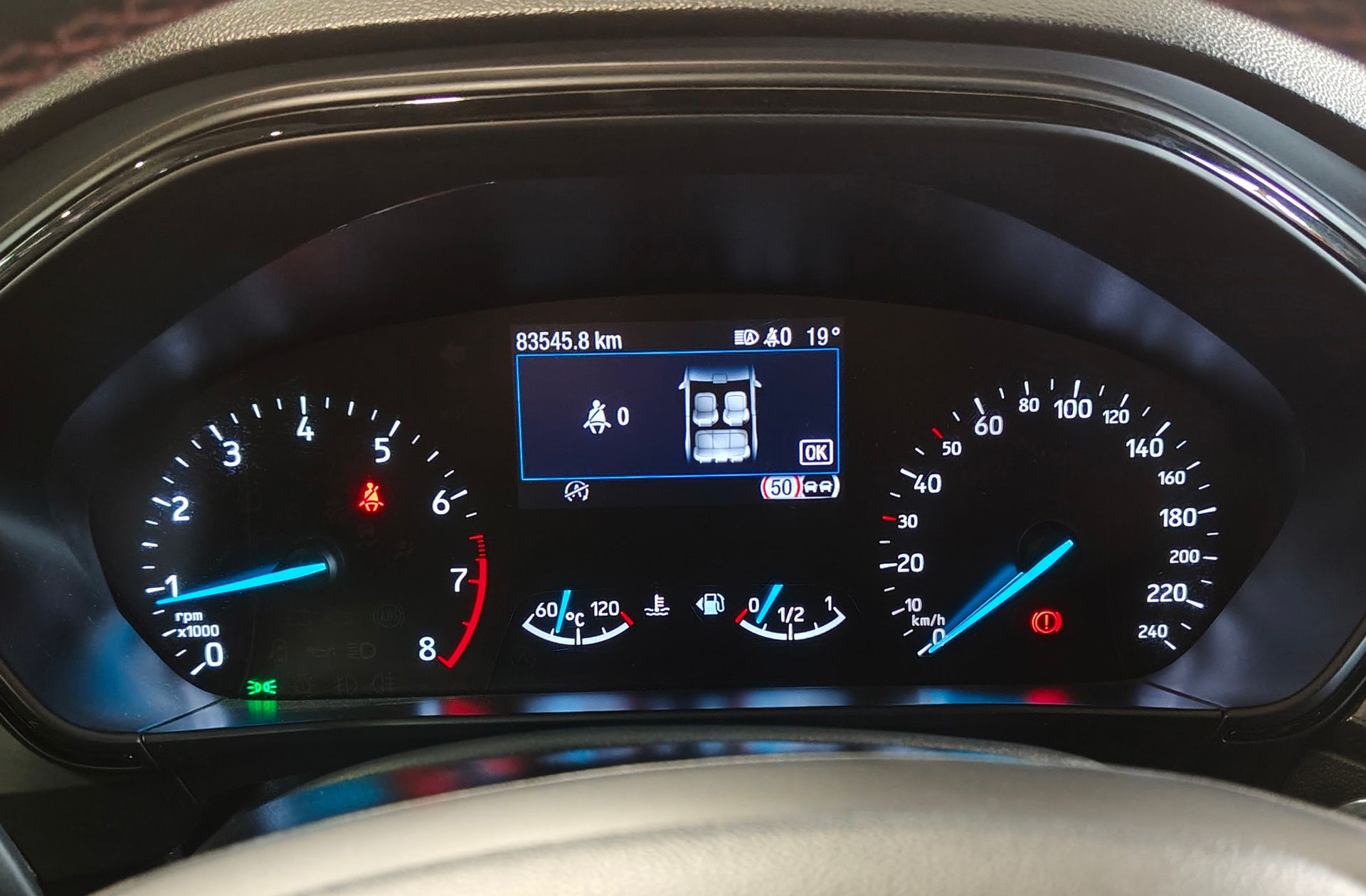 Ford Focus 1.0 EcoBoost ST-Line - foto 22