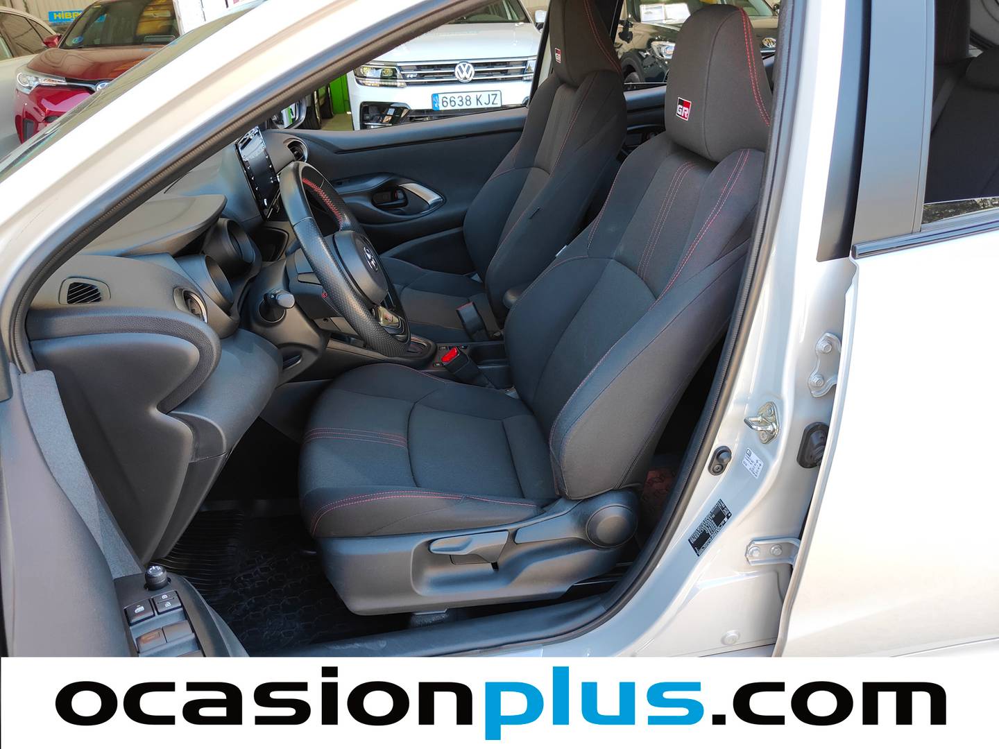 Foto asientos delanteros Toyota Yaris Toyota Yaris 1.5 120H GR-Sport (116 CV)