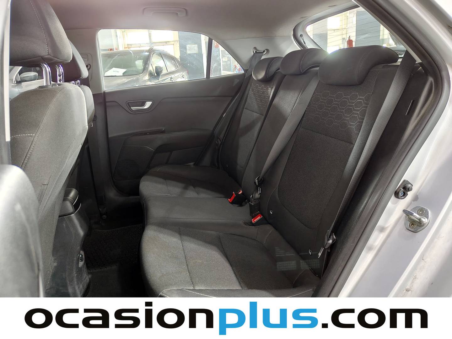 Foto asientos traseros KIA Rio KIA Rio 1.4 DOHC Active (97 CV)