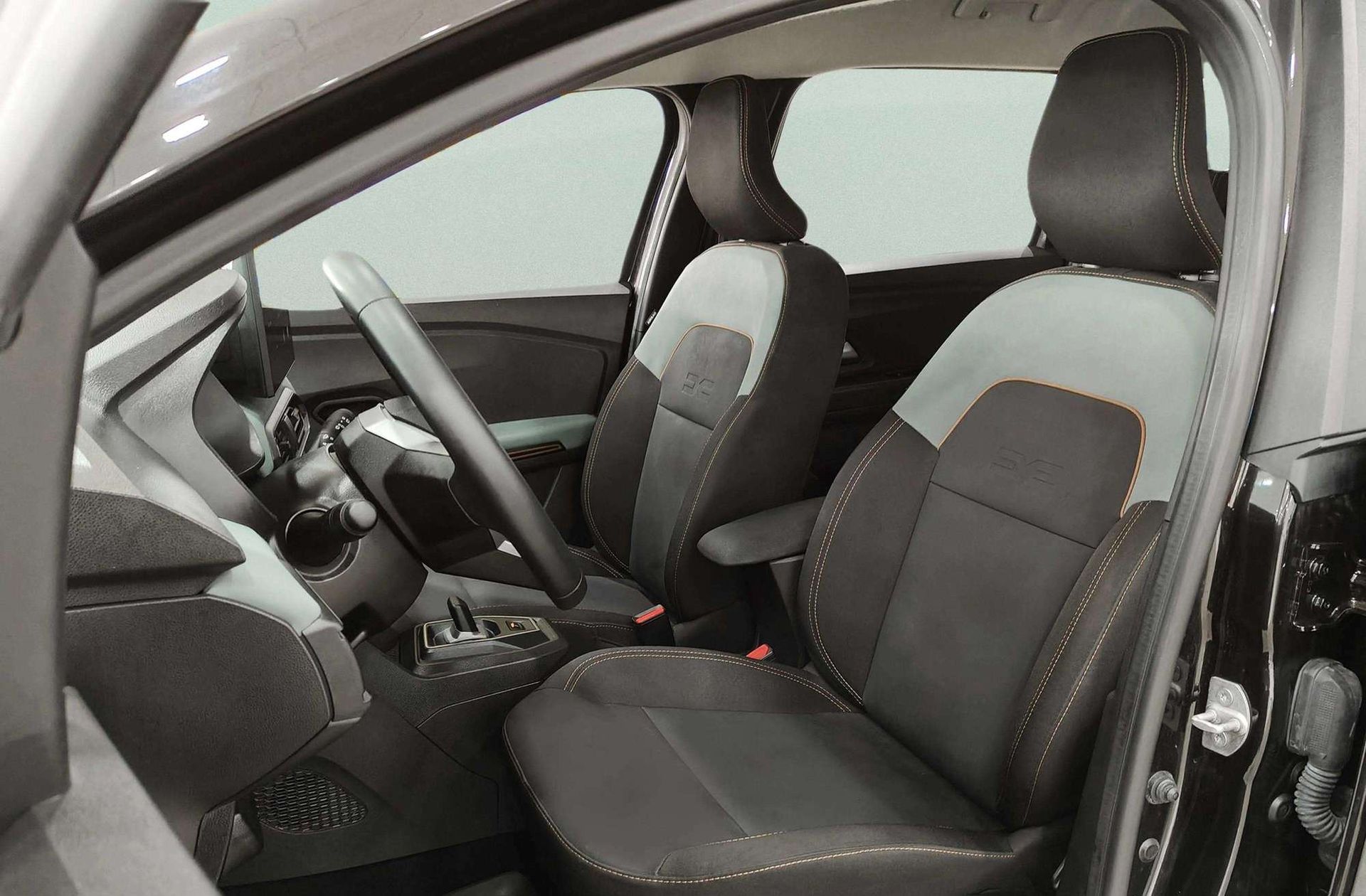 Dacia Jogger Extreme Hybrid 7 plazas - foto 10