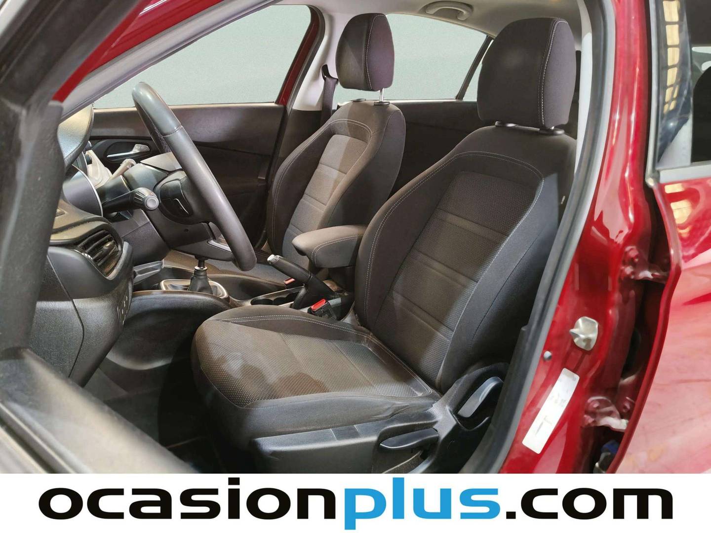 Foto asientos delanteros Fiat Tipo Fiat Tipo 1.4 16v Lounge (95 CV)