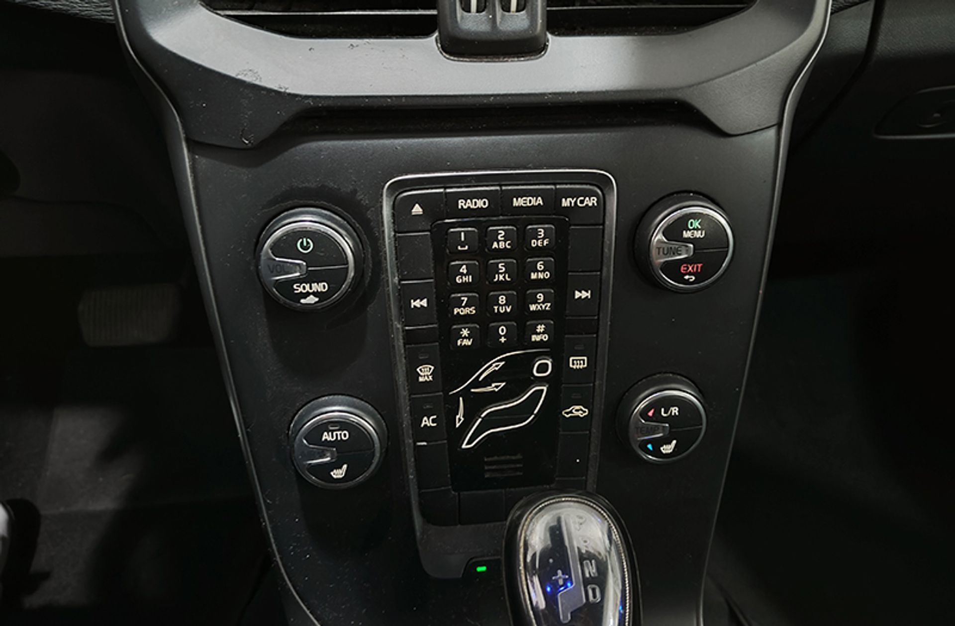 Volvo V40 1.6 D2 Kinetic - foto 7