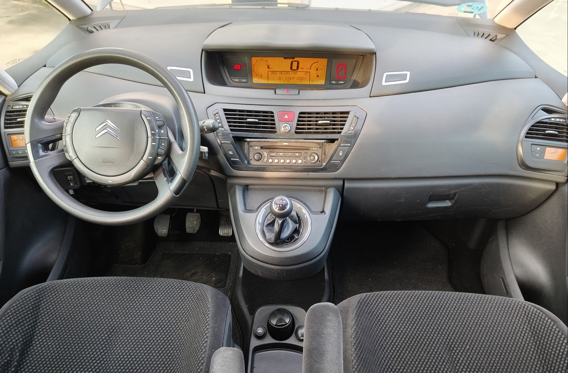 Citroën C4 Picasso 1.6 VTi SX - foto 6