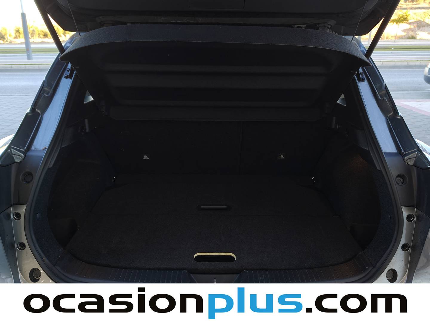 Foto Nissan QASHQAI Nissan Qashqai DIG-T 140 N-Connecta (140 CV)