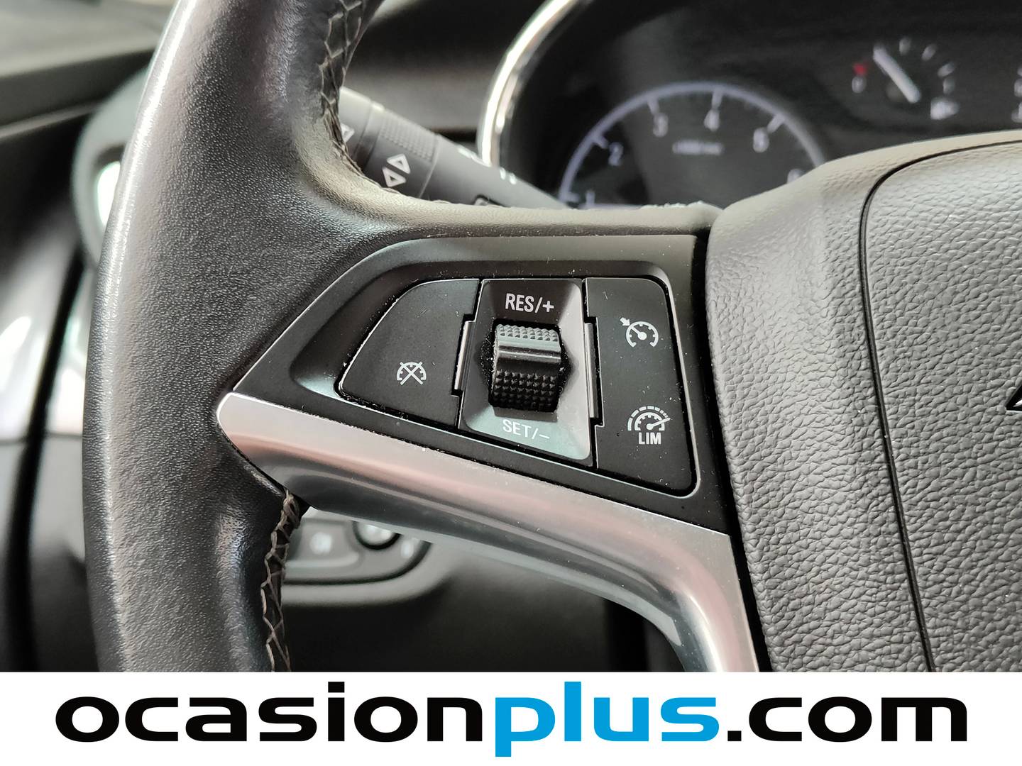 Acabados Opel Mokka X Opel Mokka X 1.4 Turbo Color Edition 4X2 (140 CV)