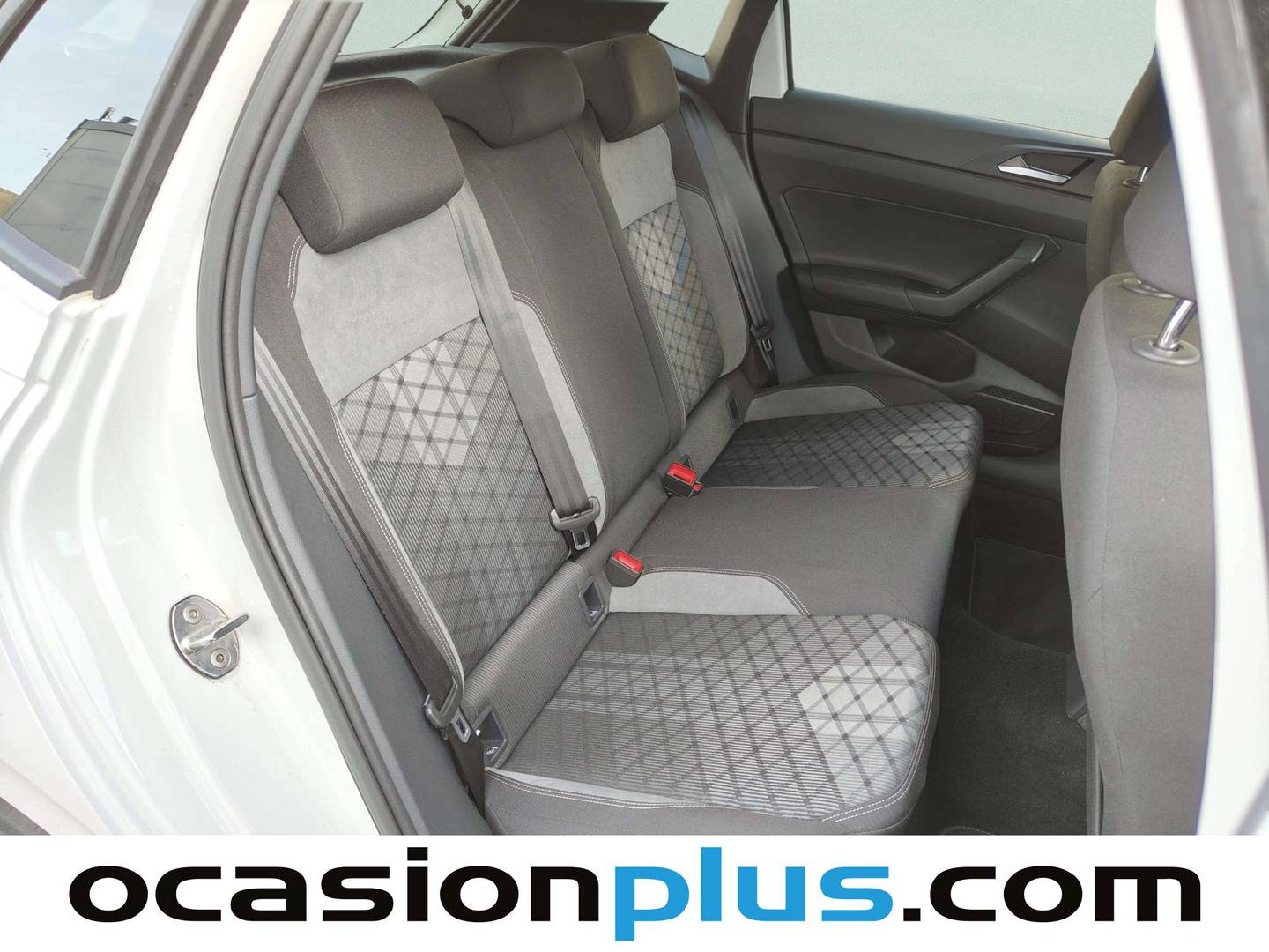 Foto Volkswagen Polo Volkswagen Polo R-Line 1.0 TSI  (110 CV) DSG