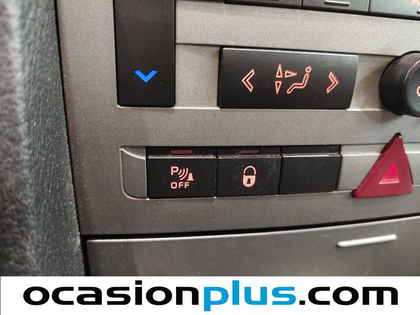 Extras y acabados del Peugeot 407 Peugeot 407 2.0 ST Confort Pack (143 CV)