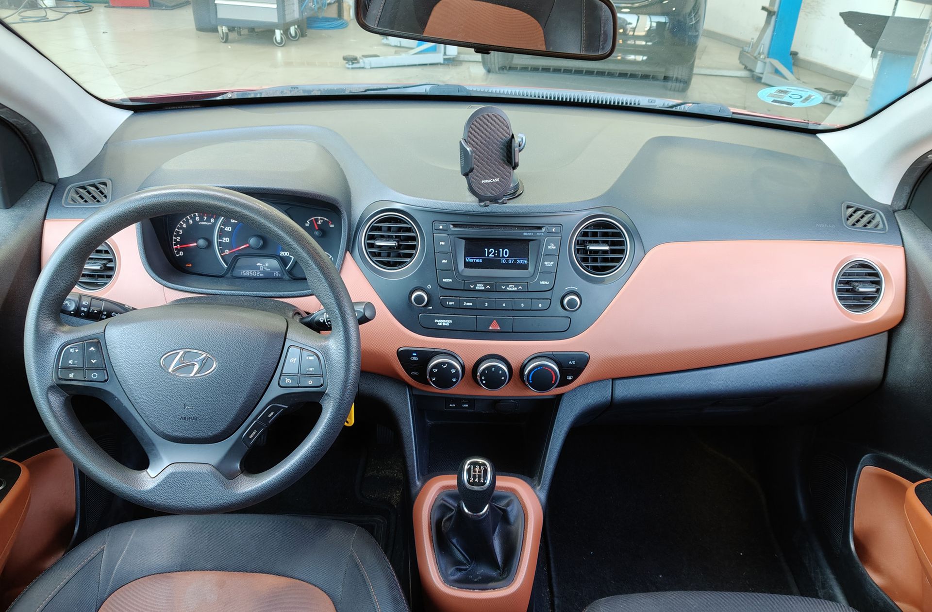 Hyundai i10 1.0 Tecno Orange - foto 6