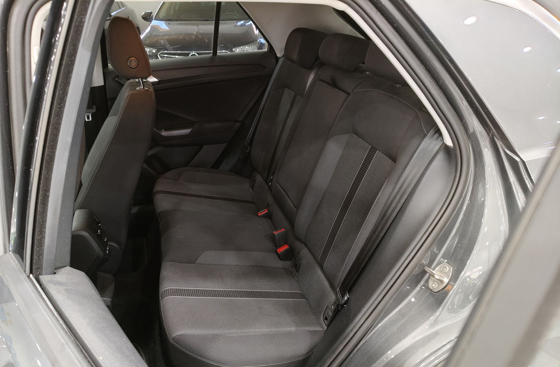 Volkswagen T-Roc Life 1.0 TSI - foto 11