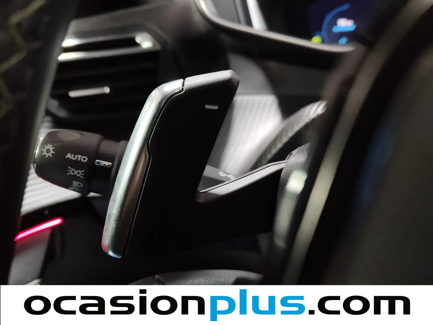 Foto Peugeot 208 Peugeot 208 PureTech 130 GT EAT8 (130 CV)