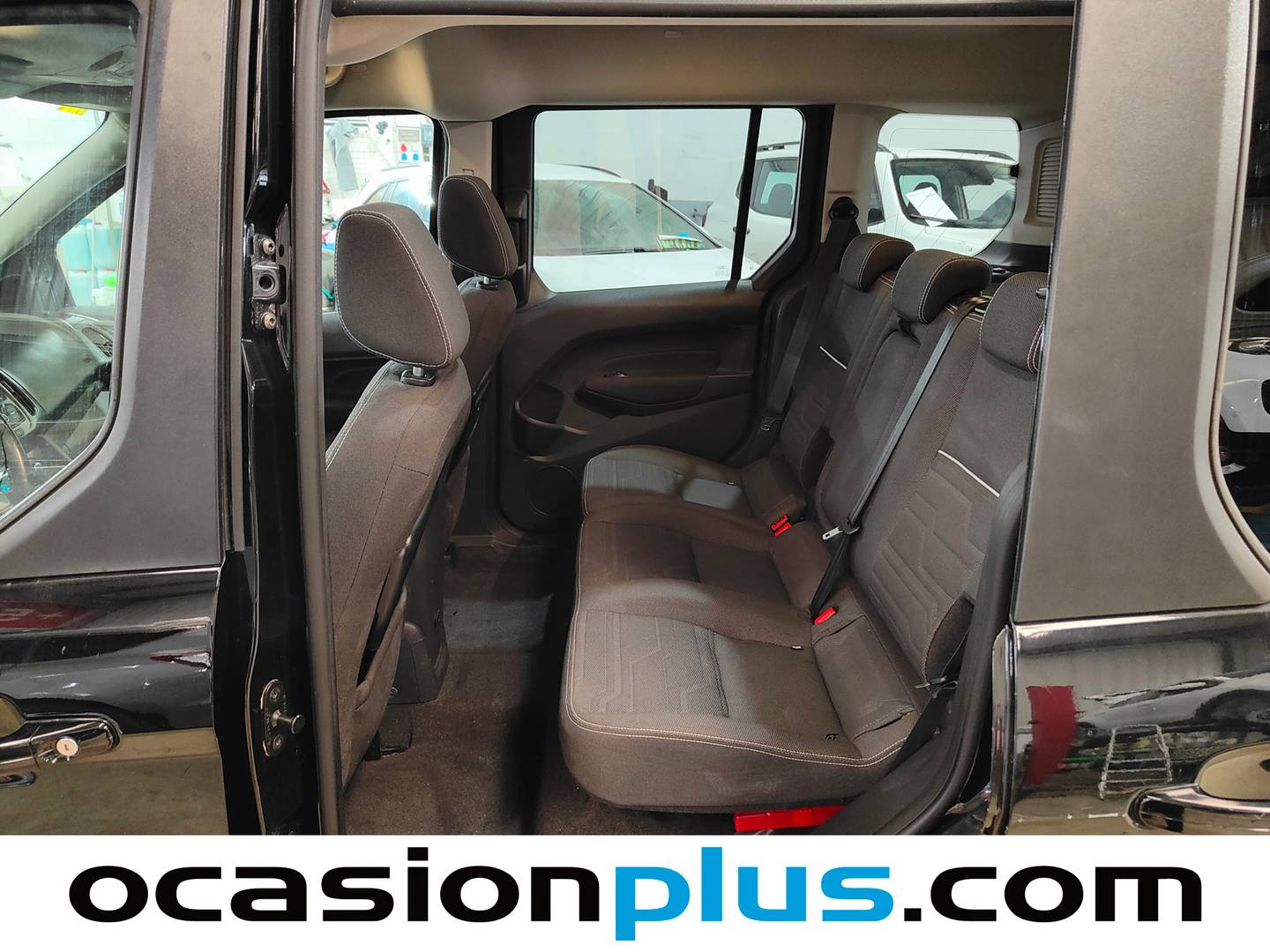 Foto Ford Tourneo Connect Ford Tourneo Connect 1.5 TDCI S&S Titanium  (120 CV)