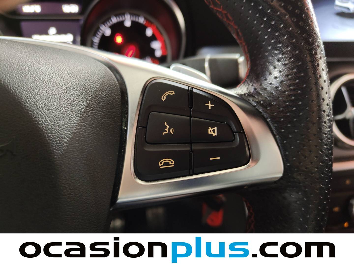 Foto Mercedes GLA Mercedes-Benz GLA 200 d (136 CV) Pack AMG