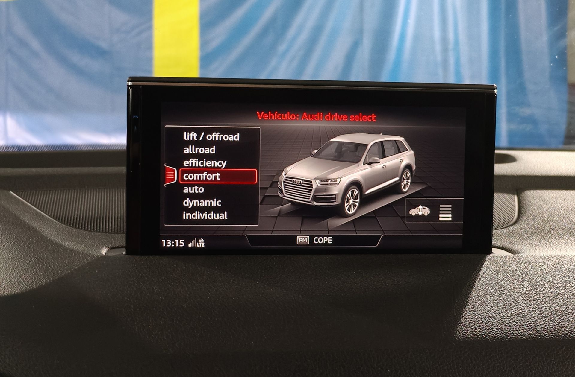 Audi SQ7 4.0 TDI quattro tiptronic 7 plazas - foto 16