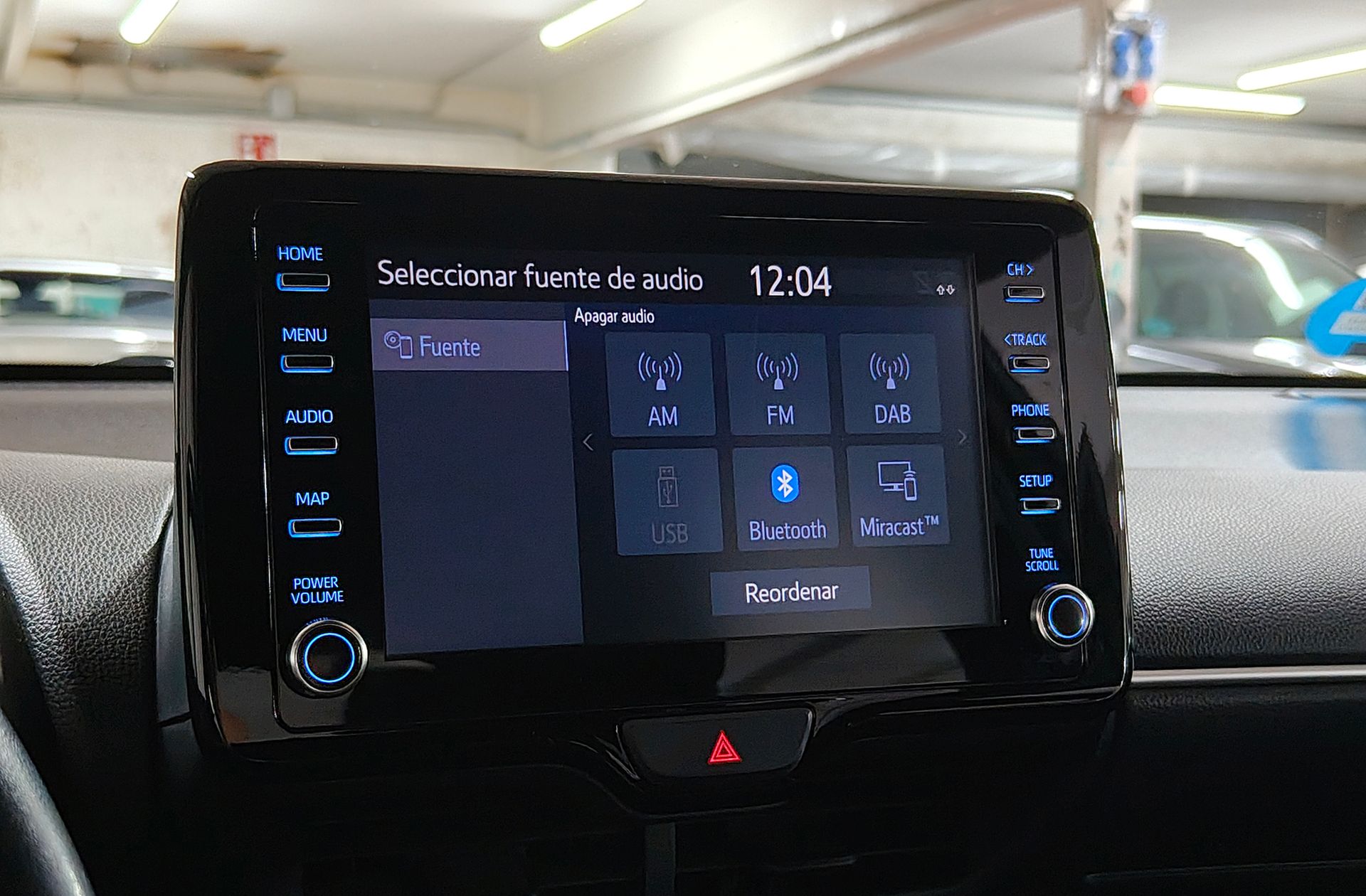 Toyota Yaris 120H Style - foto 31