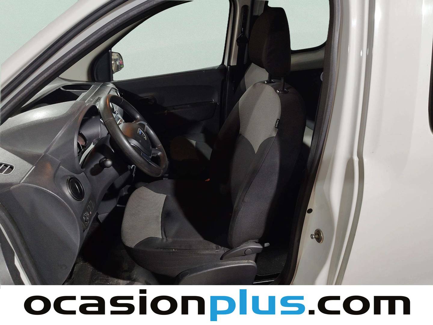 Foto asientos delanteros Dacia Dokker Dacia Dokker dCi 75 Ambiance (75 CV)