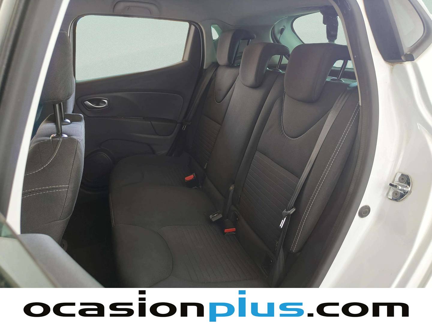 Foto asientos traseros Renault Clio Renault Clio dCi 75 Limited Energy (75 CV)