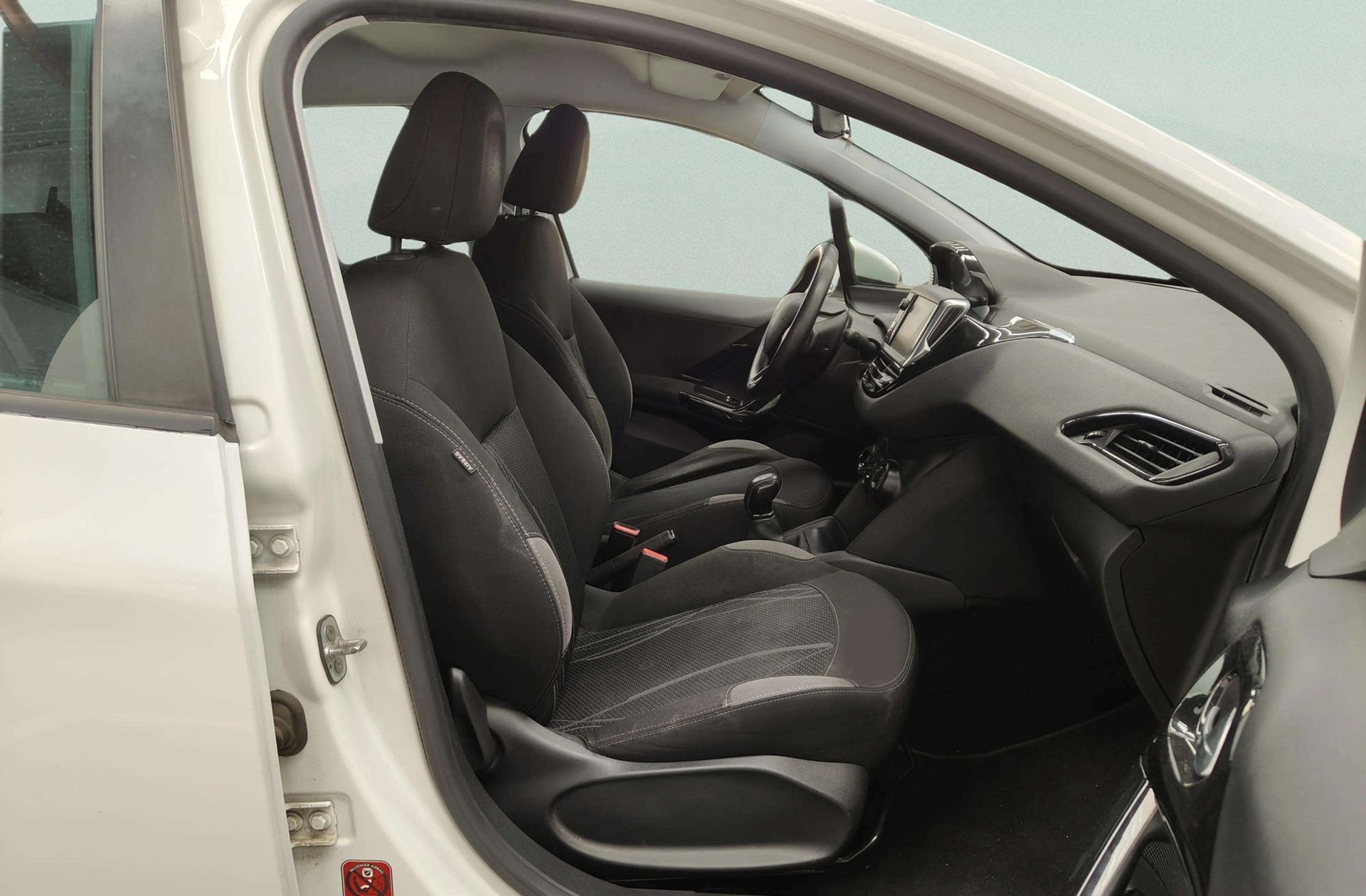 Peugeot 208 1.4 HDi Active - foto 14
