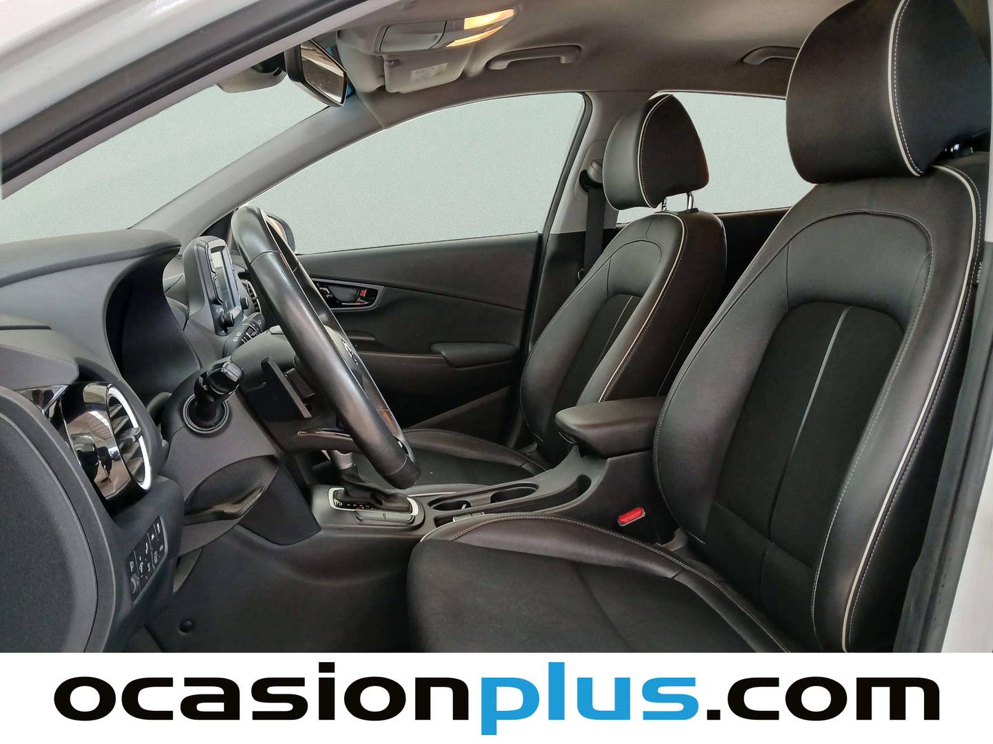 Foto asientos delanteros Hyundai Kona Hyundai Kona 1.6 GDI HEV SLE DCT (141 CV)