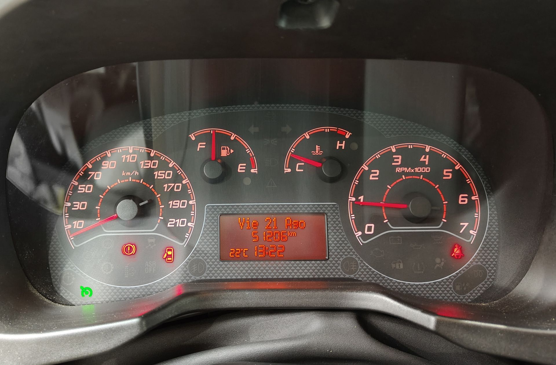 Fiat Fiorino Cargo Furgon 1.3 MultiJet SX N1 - foto 15