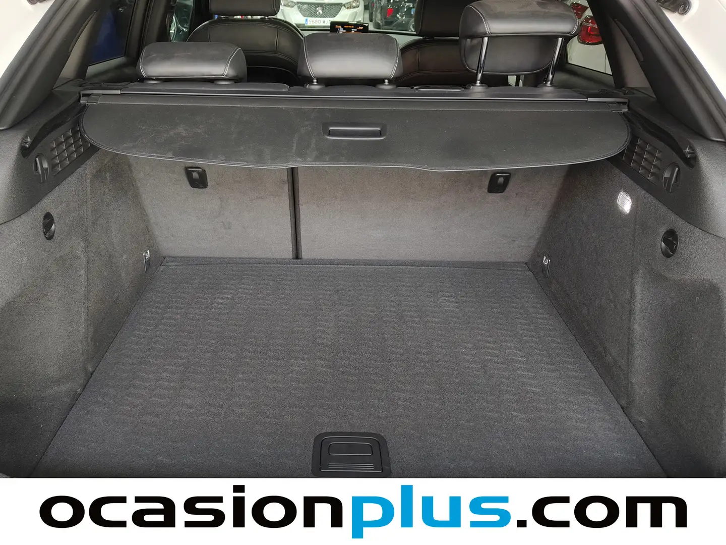 Foto Audi Q3 Audi Q3 Black line edition 2.0 TDI (150 CV) Paquete S-line